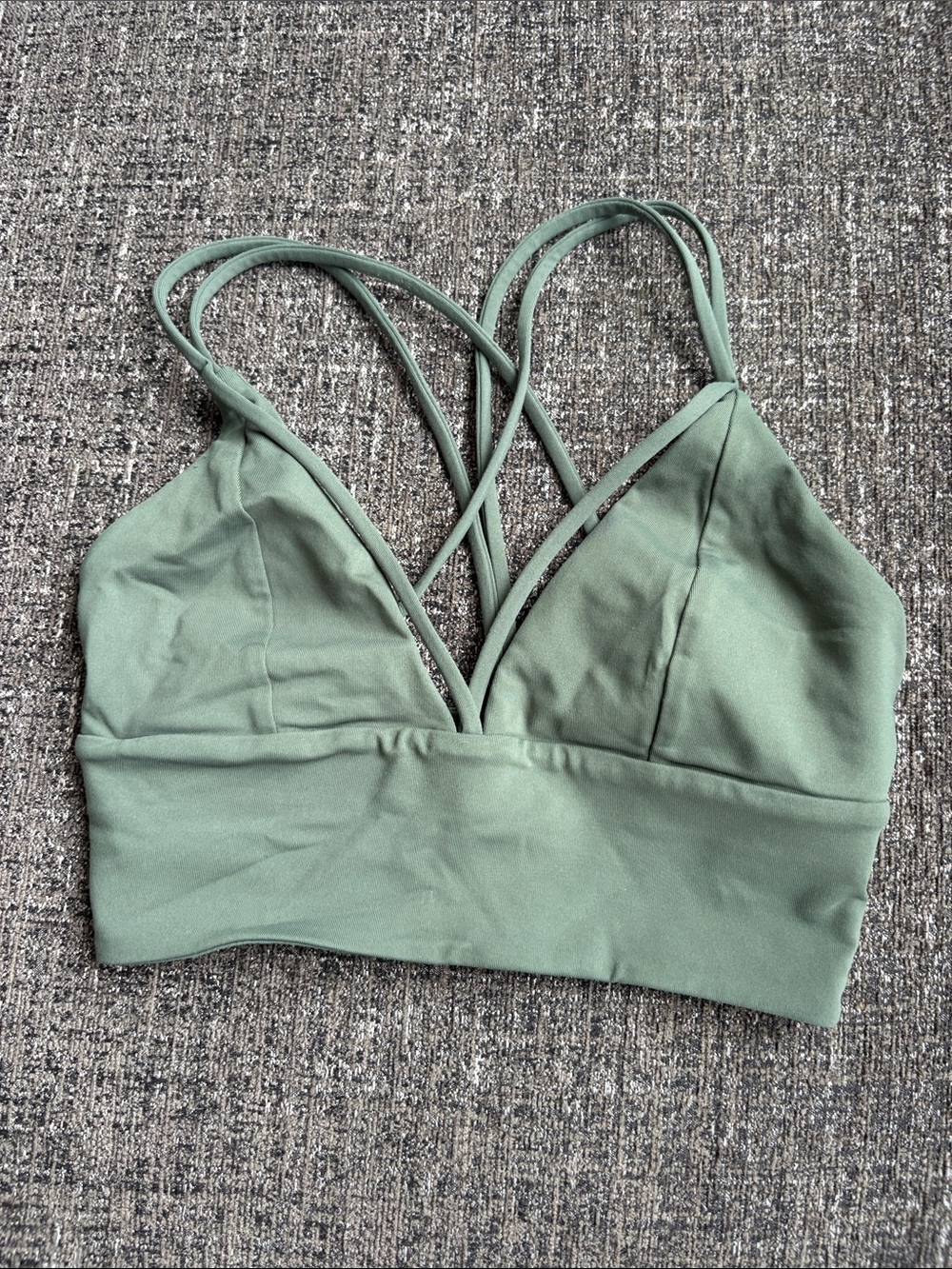 Lululemon Pushing Limits Bra in Dark Forest Size 2